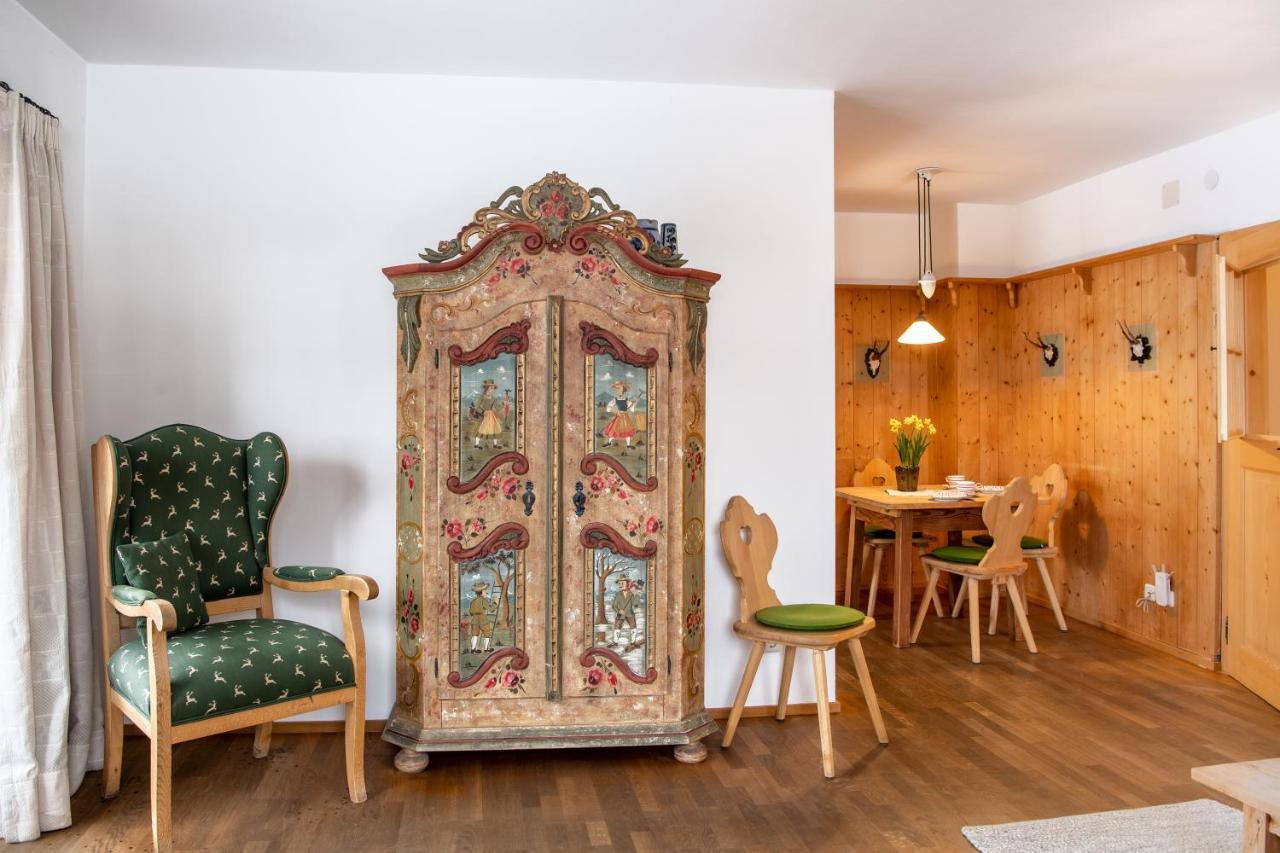 Fischer Apartments Oberammergau Bagian luar foto