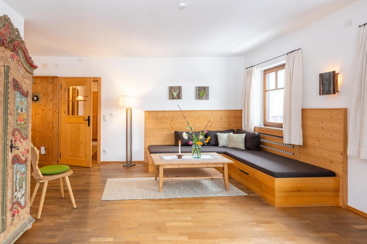 Fischer Apartments Oberammergau Bagian luar foto